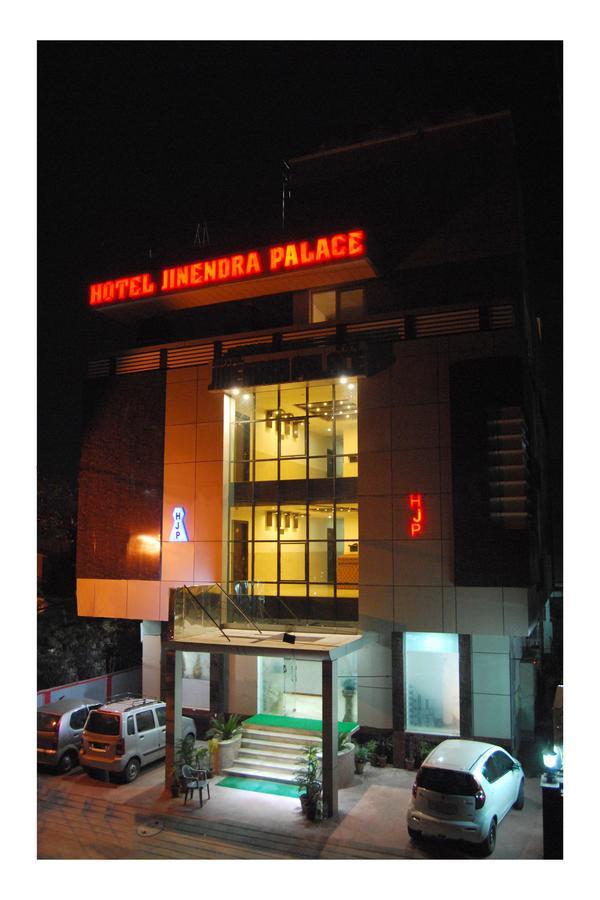 Hotel Jinendra Palace Jaipur Buitenkant foto